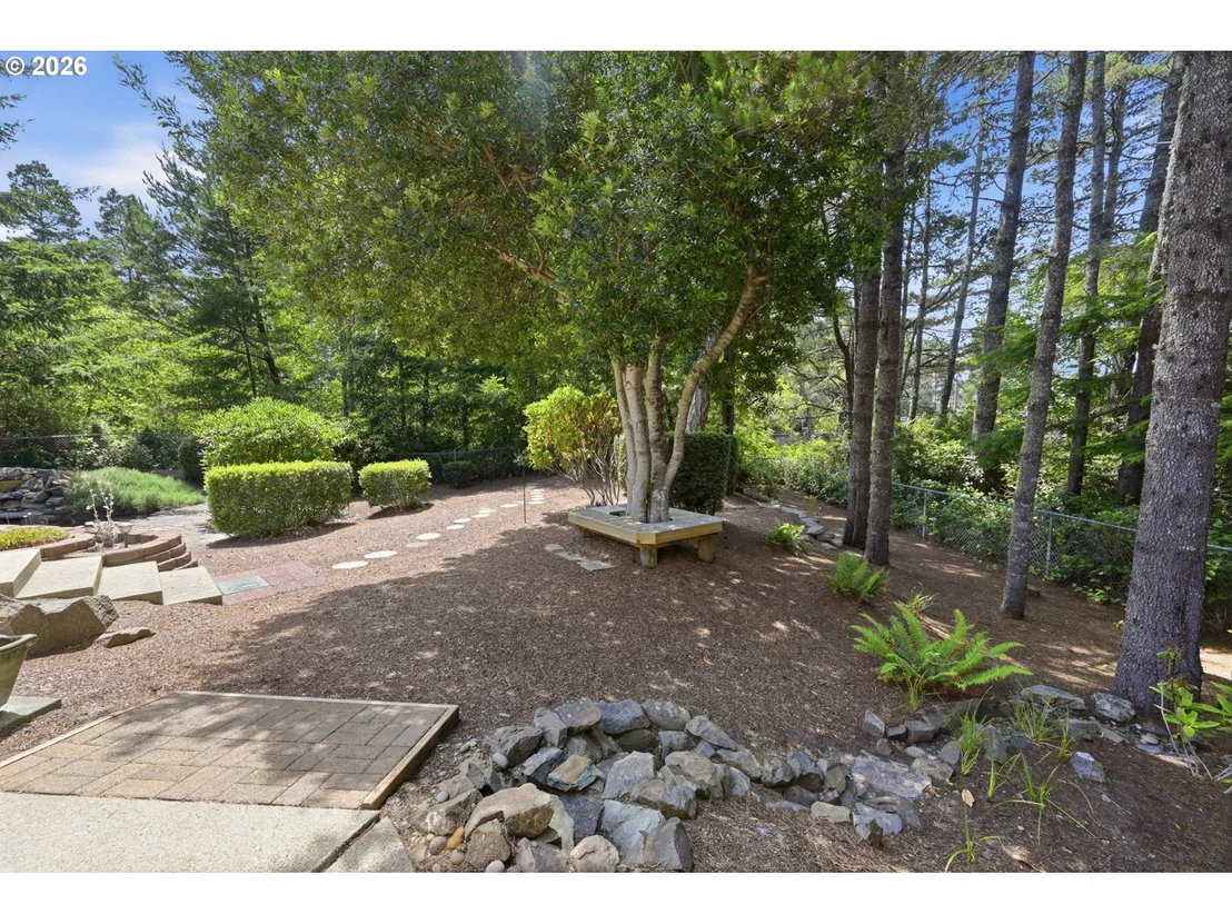 Photo of 489 SHERWOOD LOOP