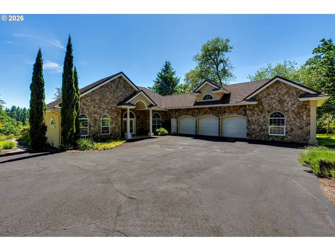 Photo of 32825 KESTREL LN