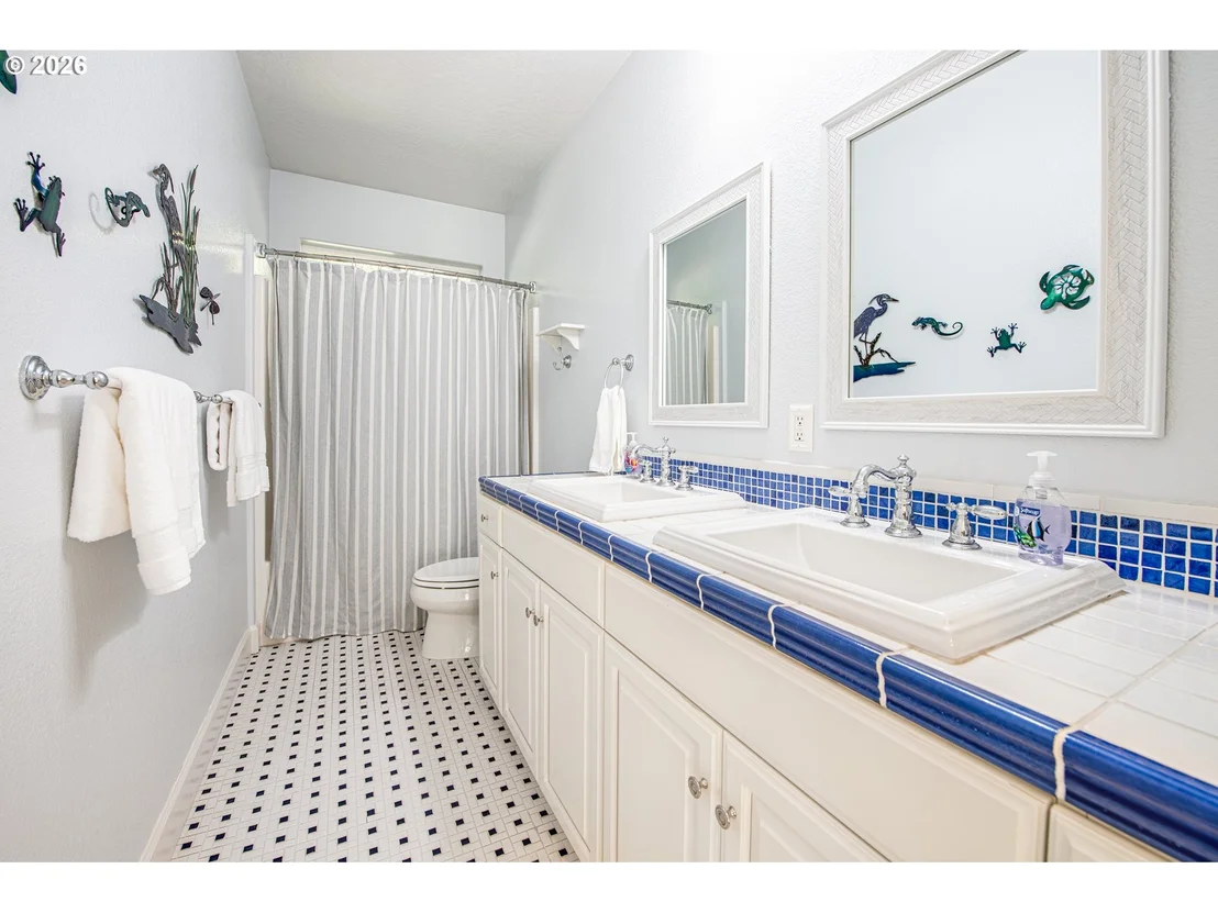 Photo of 2631 PARK FOREST DR
