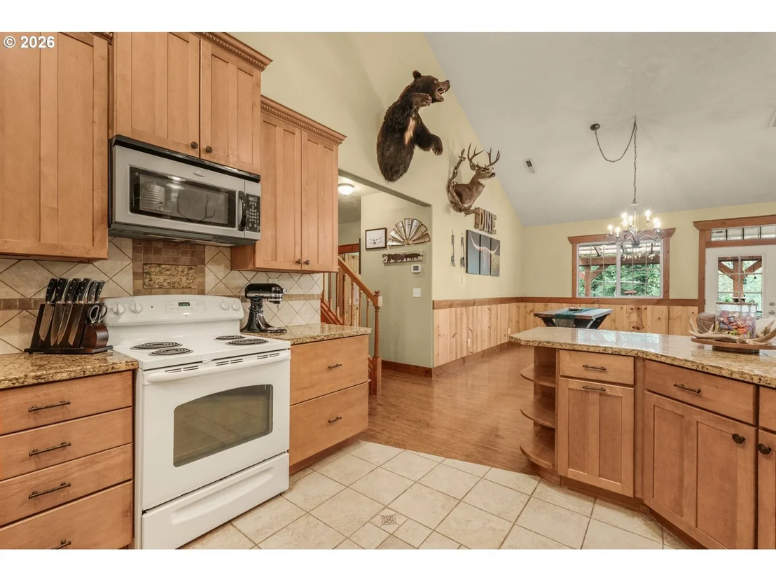 Photo of 824 W CENTRAL AVE