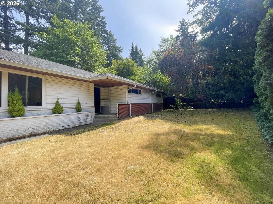 Photo of 18100 BRYANT RD