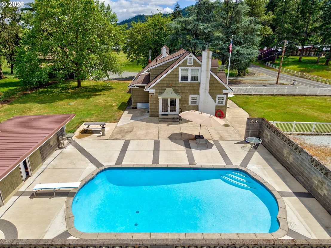 Photo of 1631 GLENBROOK LOOP RD