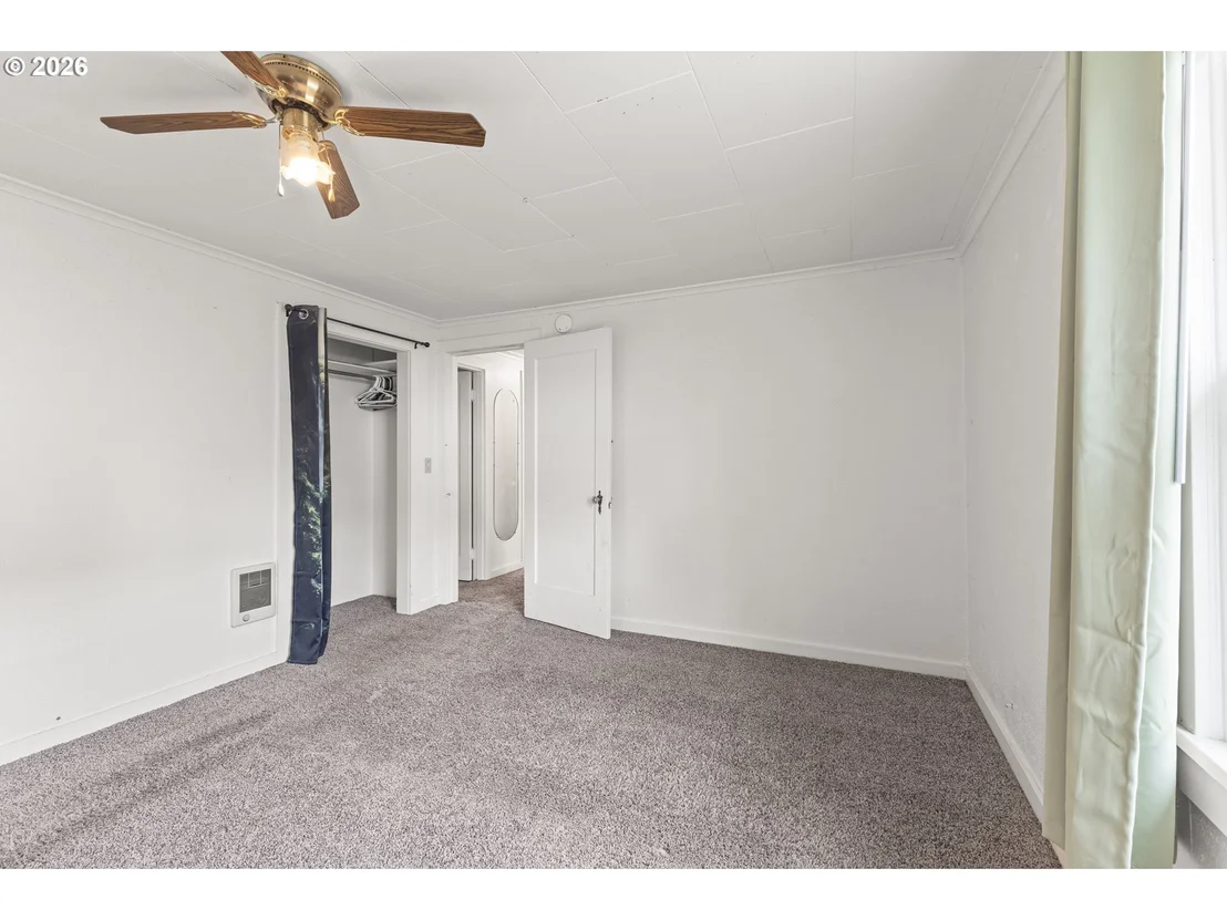 Photo of 1923 MAPLE ST