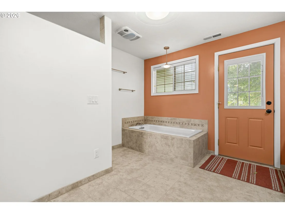 Photo of 39200 CAMP CREEK RD