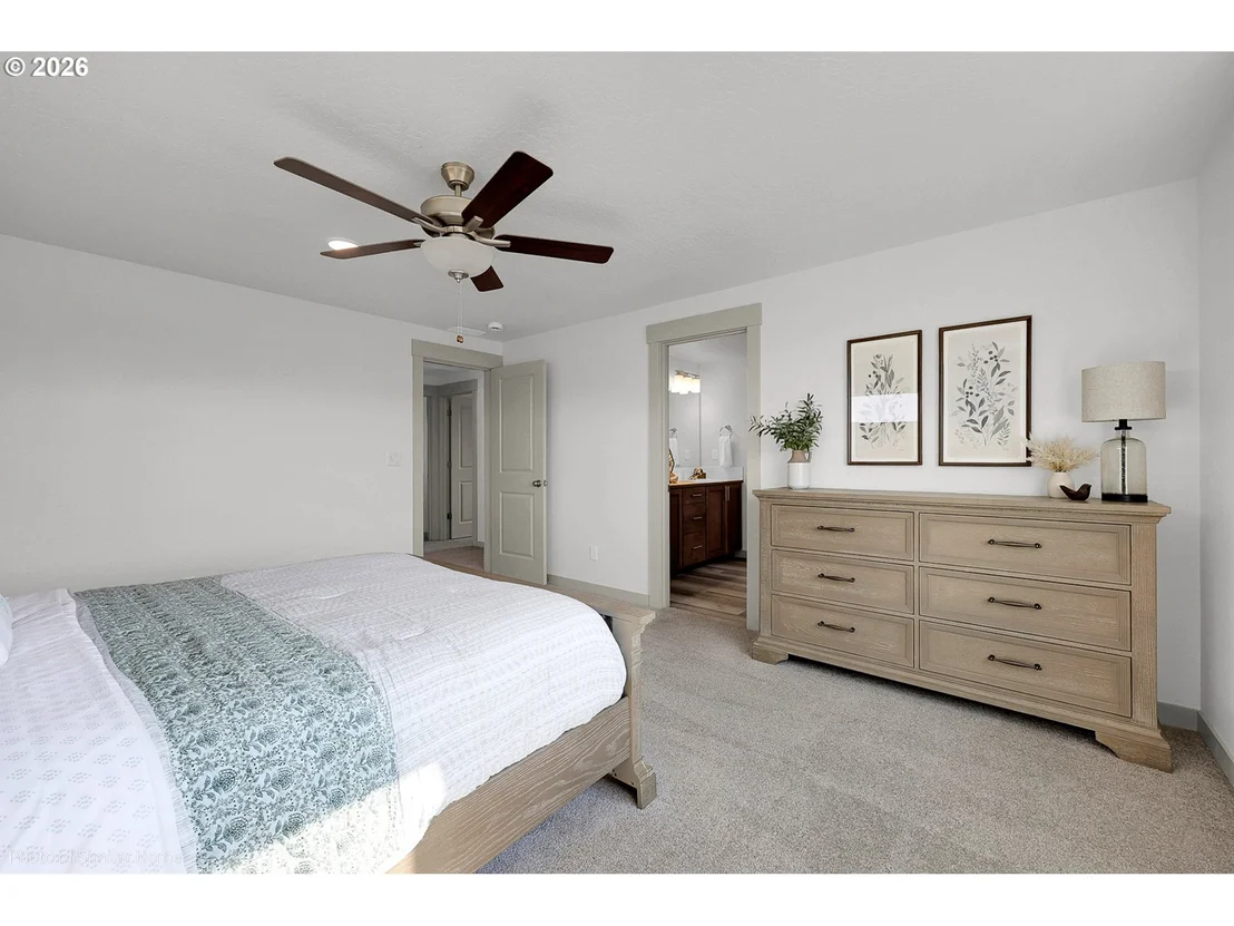 Photo of Unit 20 at 545 Mountaingate DR