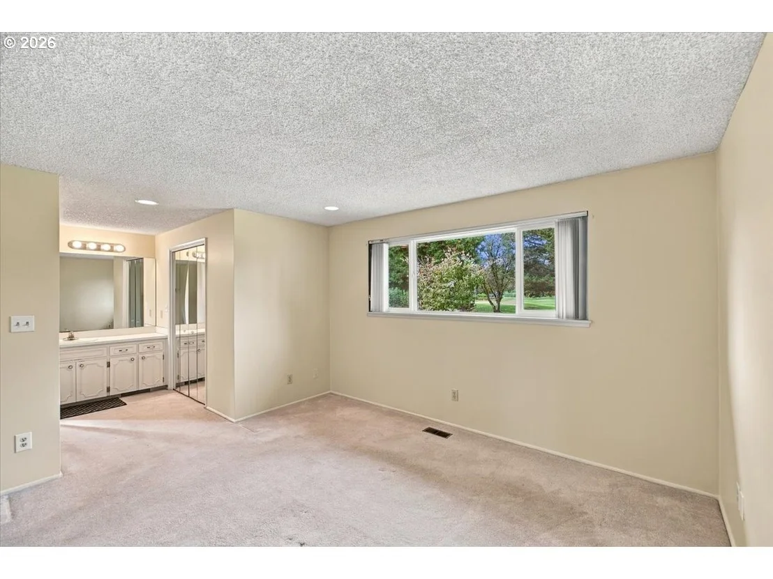 Photo of 1922 SPRINGHILL DR