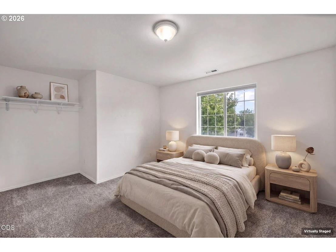 Photo of 2840 NE SEDALIA LOOP