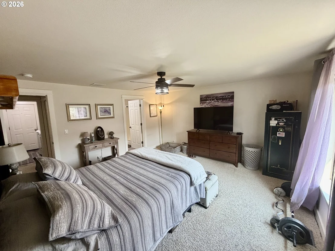 Photo of 5976 FIRESTONE DR
