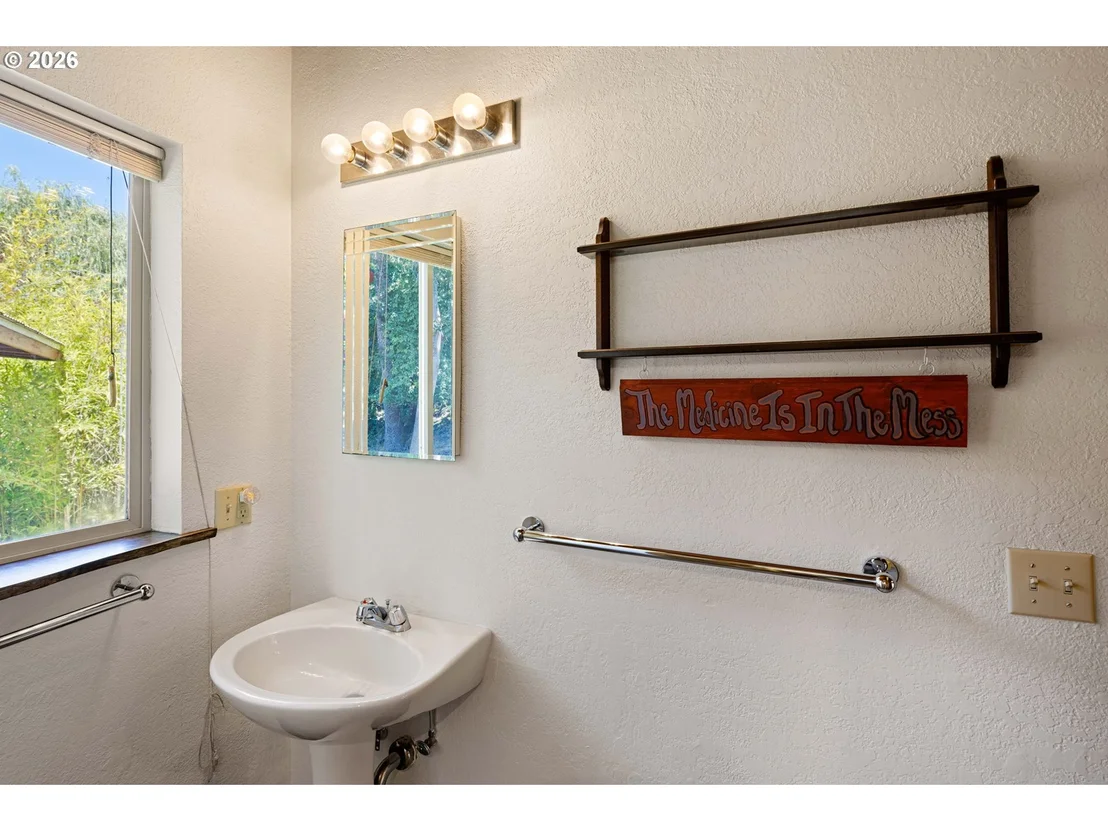 Photo of 1208 W 28TH AVE