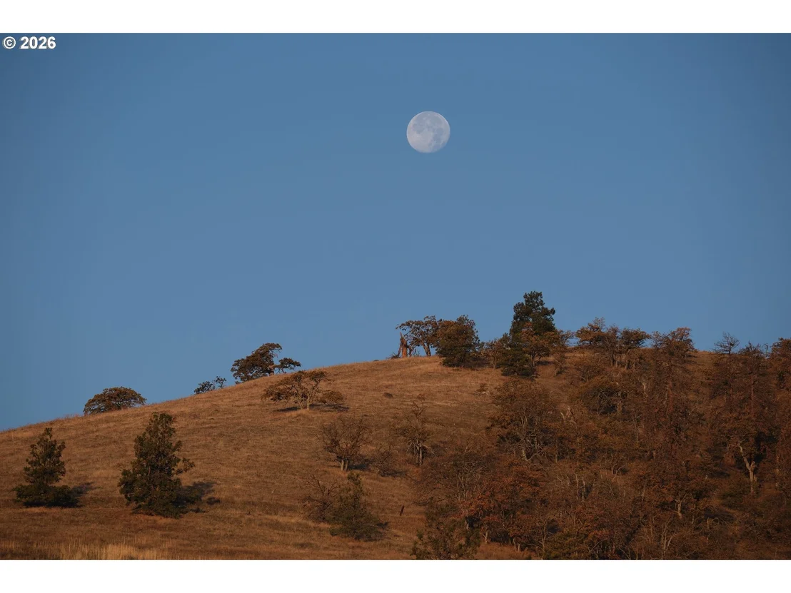 Photo of 3465 THREE MILE RD
