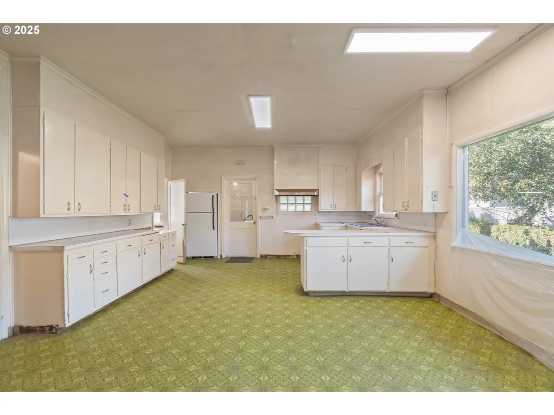 Photo of 412 GARDNER AVE