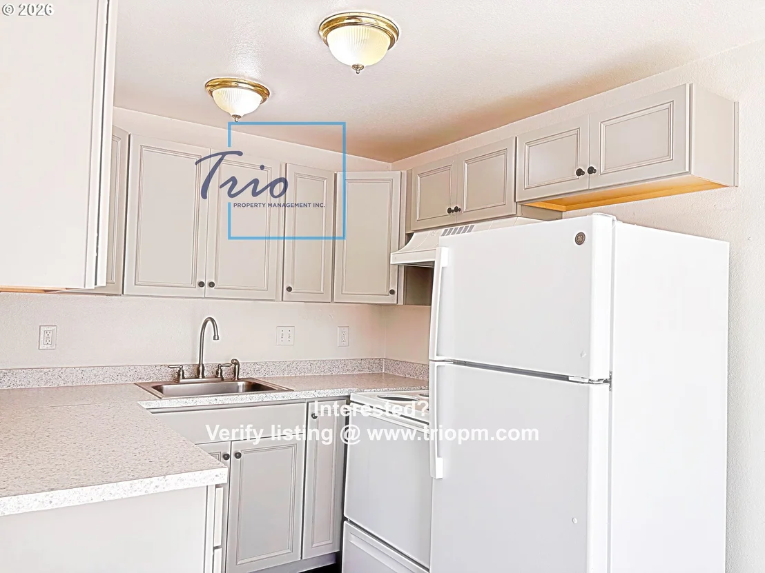 Photo of 116 LEA AVE