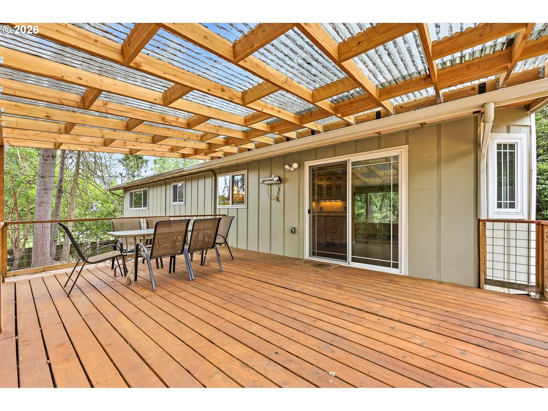 Photo of 30 COACHMAN DR