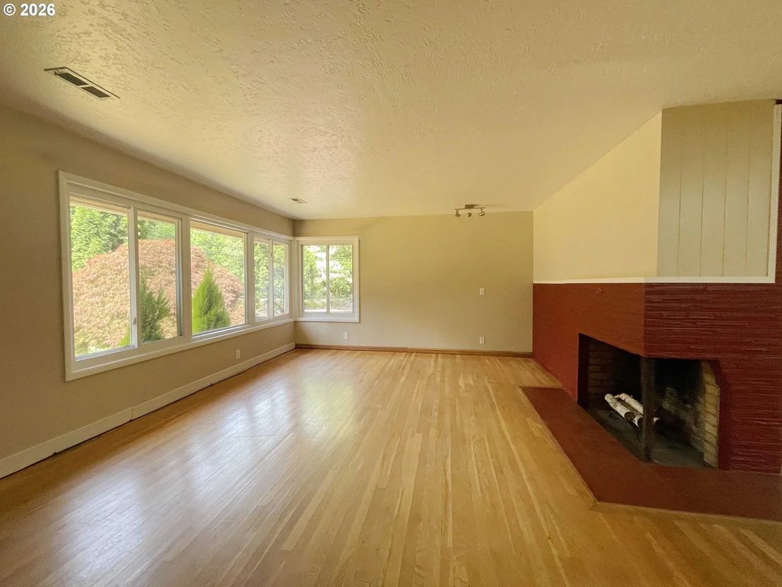 Photo of 18100 BRYANT RD