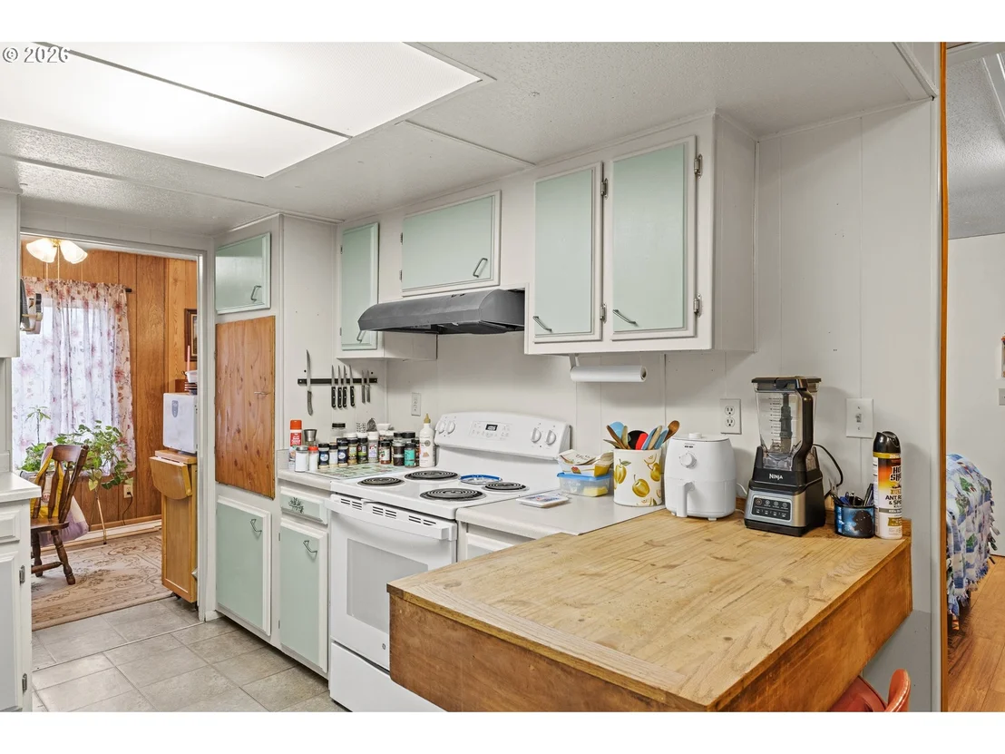 Photo of 94708 PARSONAGE LN