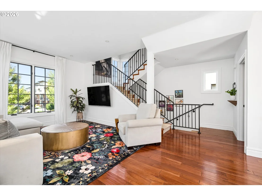 Photo of 2883 LORD BYRON PL