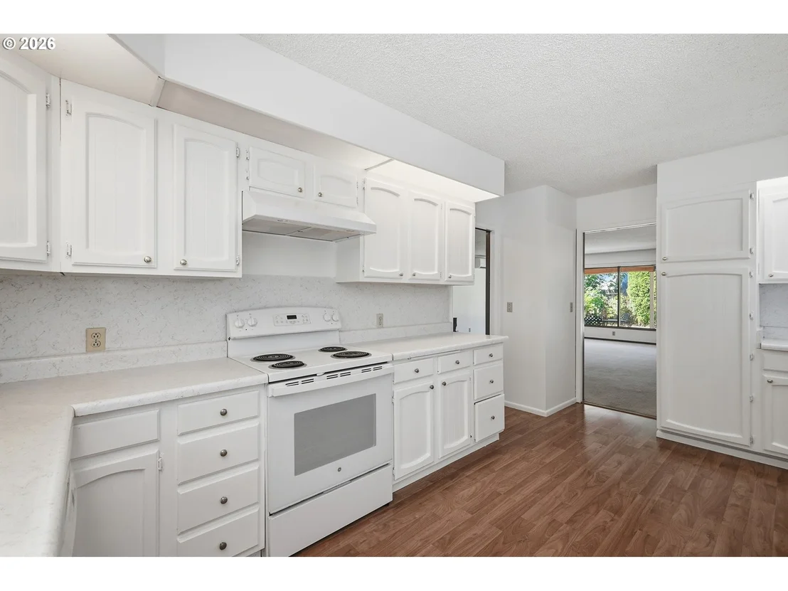 Photo of 1030 1ST PL