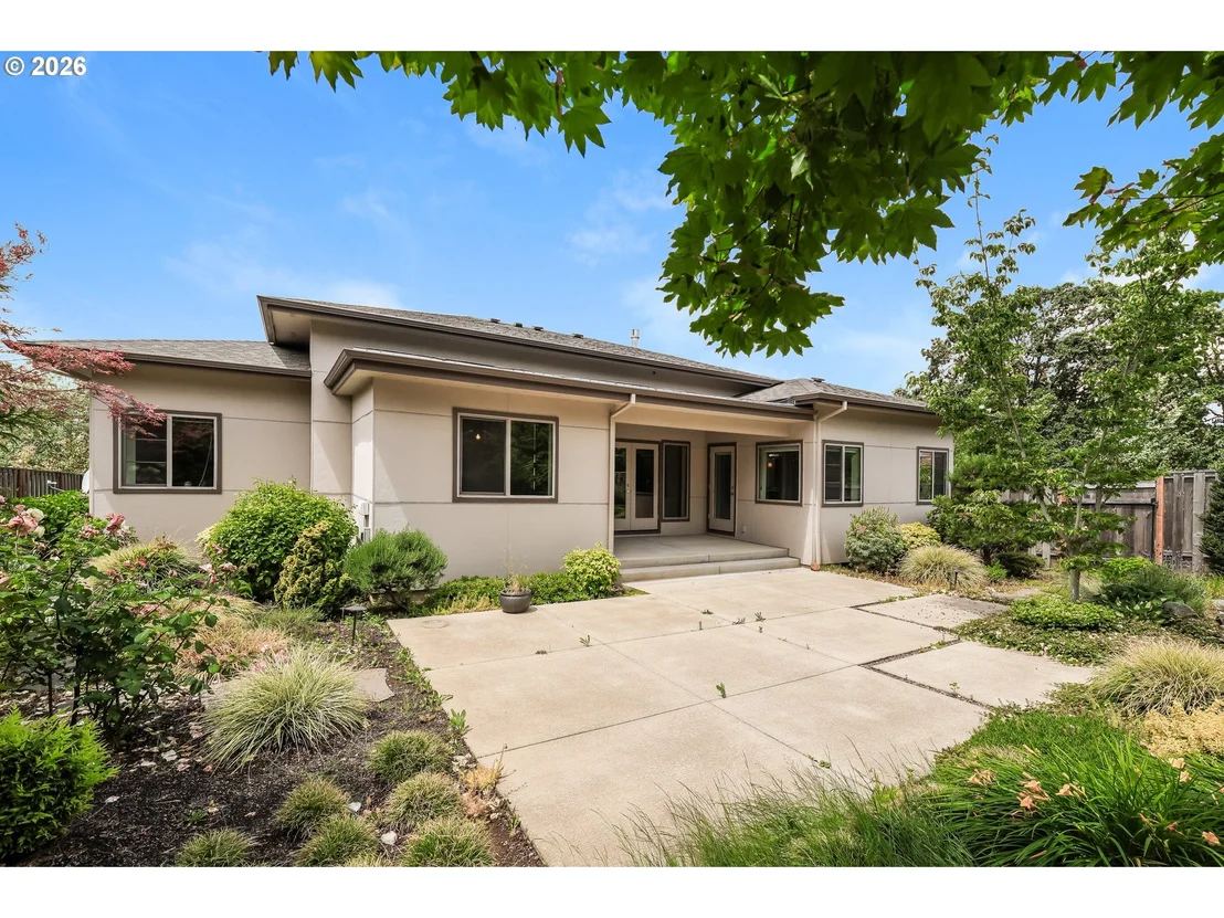 Photo of 500 YAPA DR