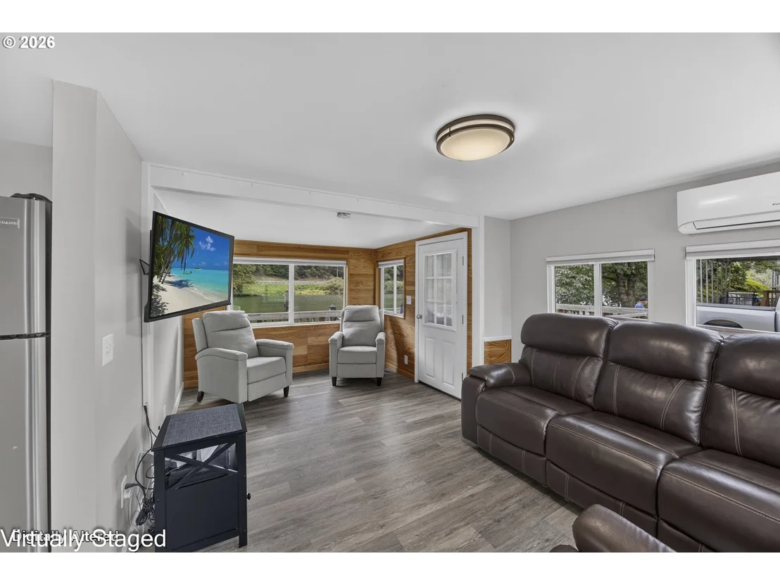 Photo of 10213 SWEET CREEK RD