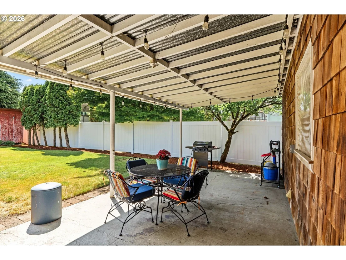 Photo of 2343 WILBUR AVE