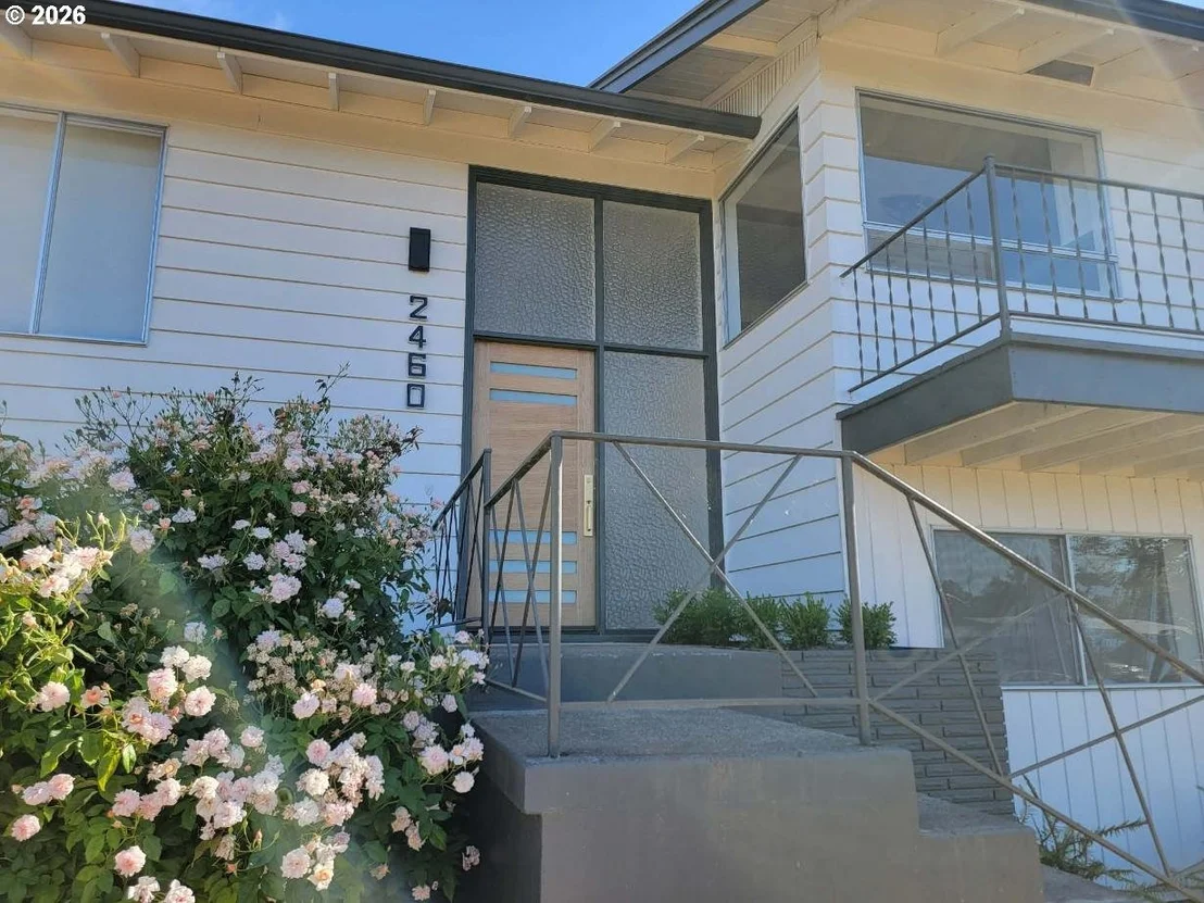 Photo of 2460 W 21ST AVE