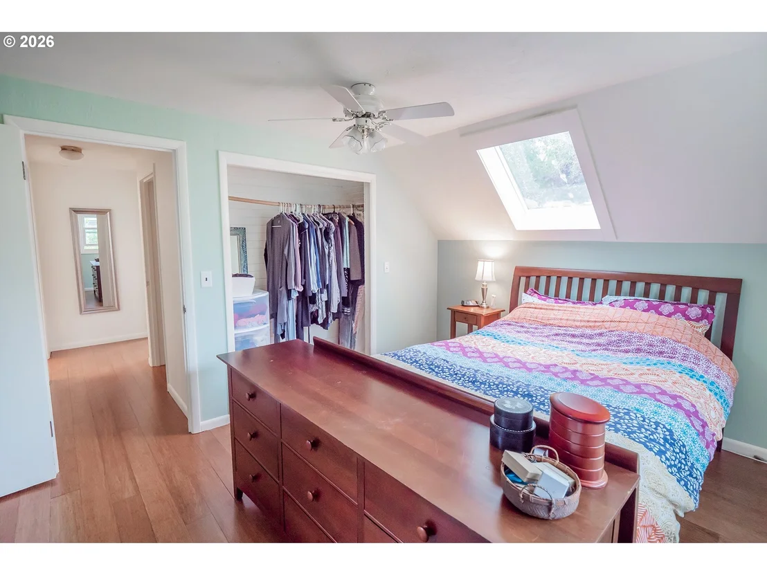 Photo of 541 W 21ST AVE