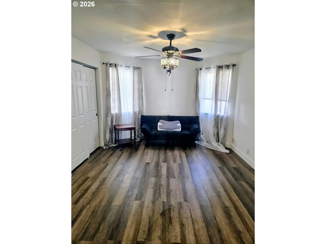 Photo of 1354 FORESTVIEW DR