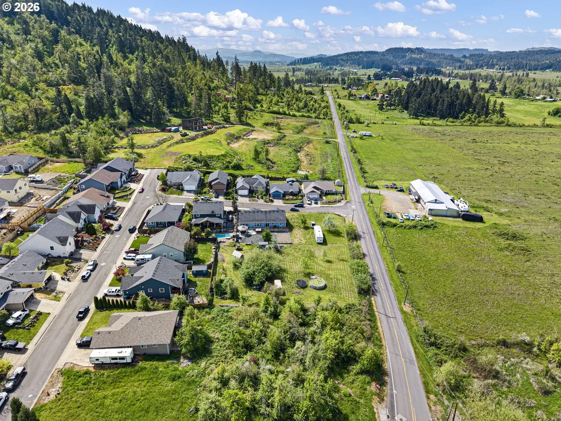 Photo of 1056 RUBY CLAIR DR