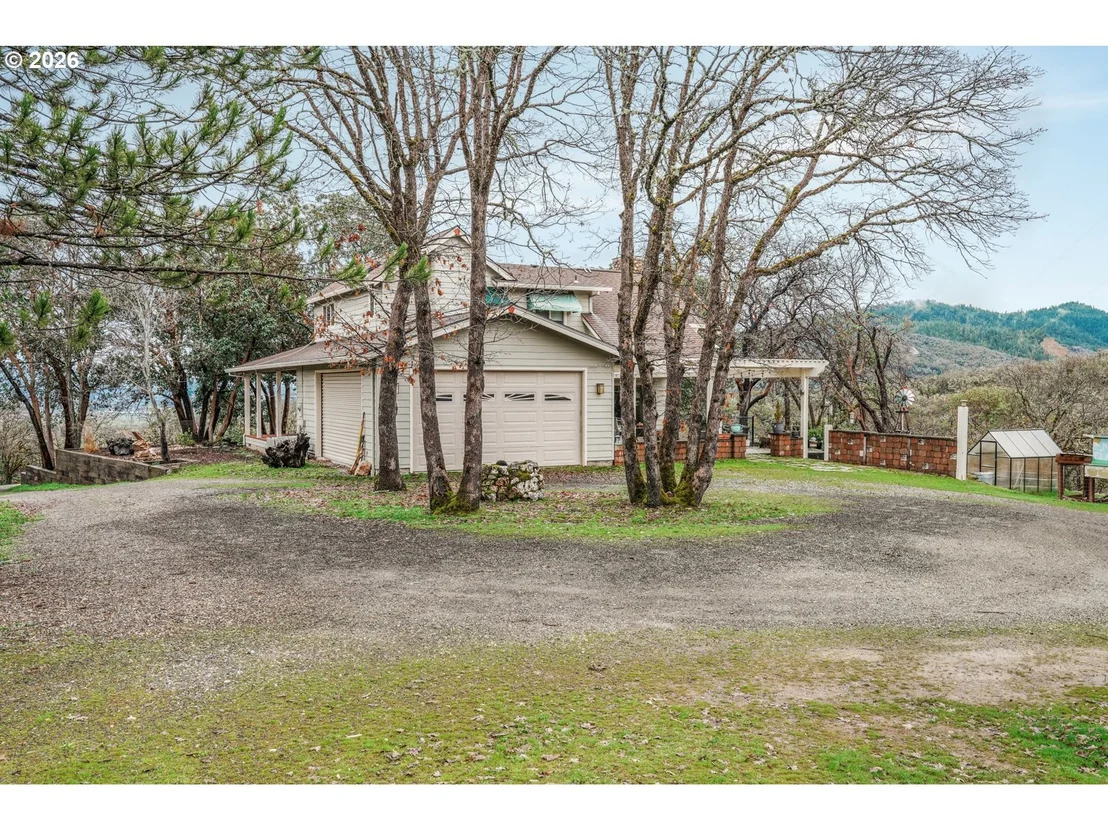 Photo of 5655 TAMARACK LN
