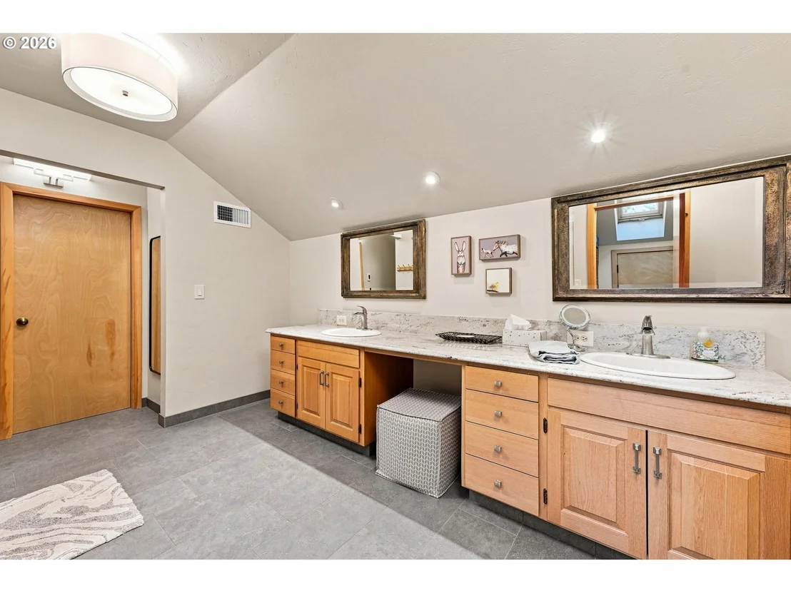 Photo of 13442 Galium