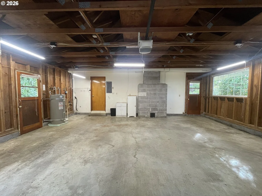 Photo of 853 CLARK ST