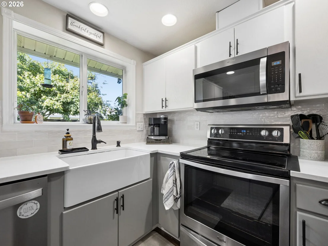 Photo of 2174 BAINES BLVD