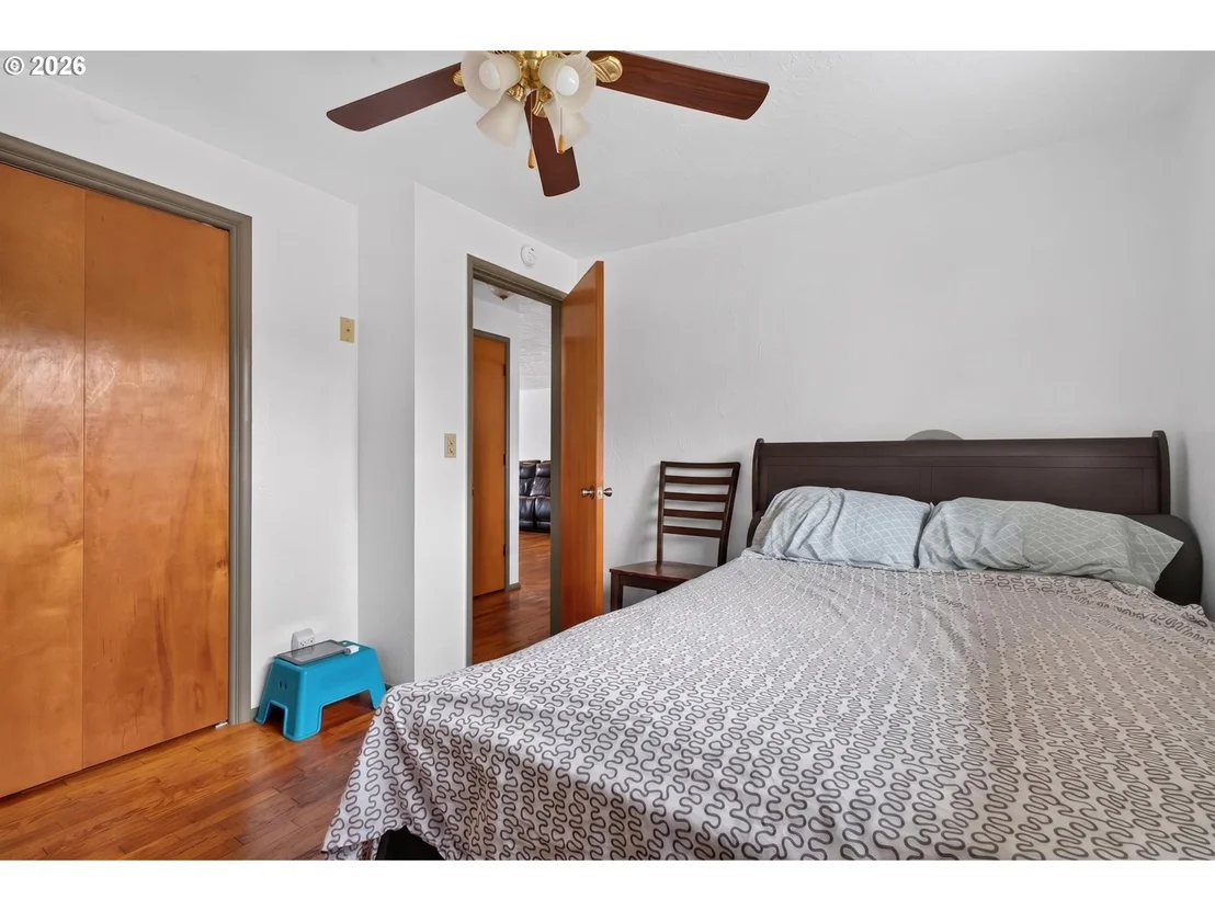 Photo of 447 MAXWELL RD