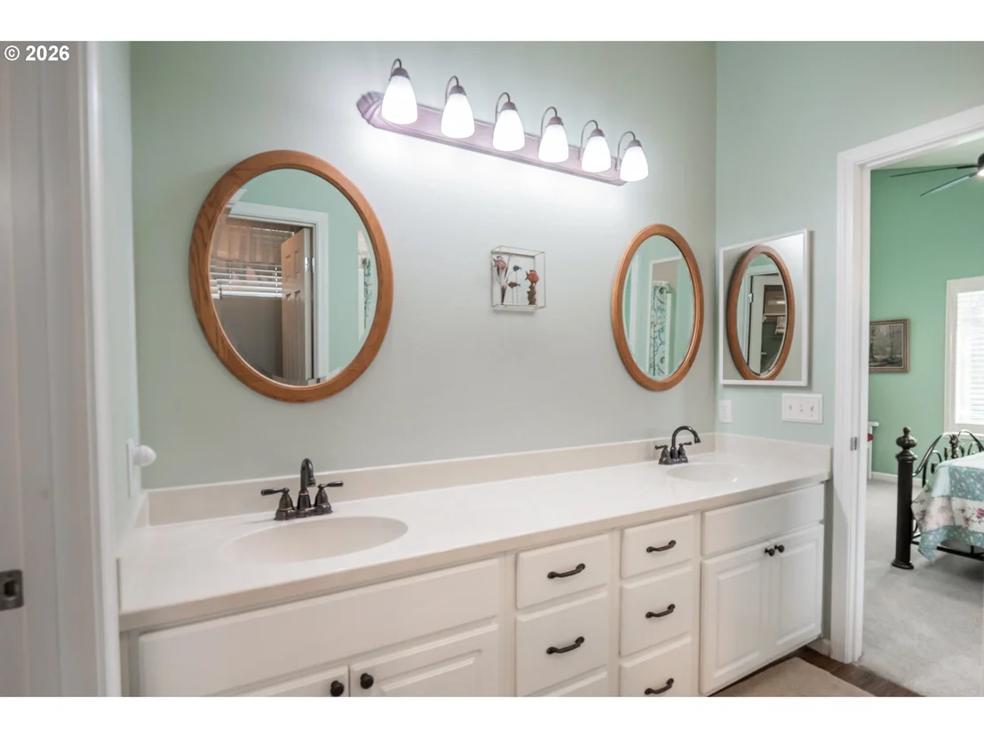 Photo of 5548 Jeffrey WAY