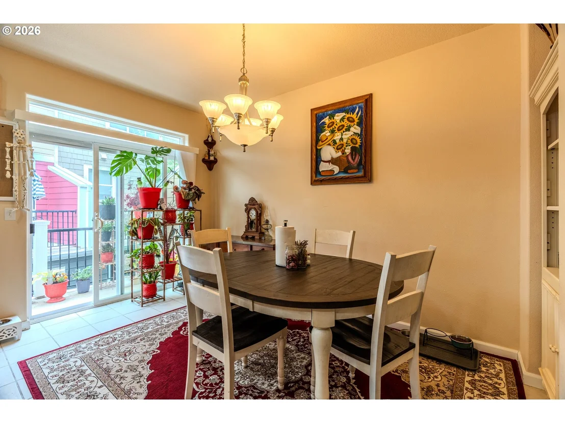 Photo of 866 NW COUNCIL DR