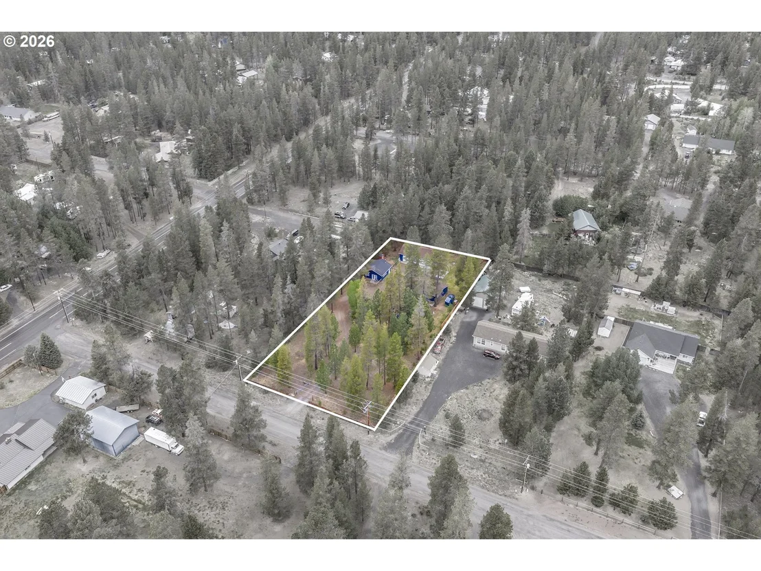 Photo of 16024 LEONA LN