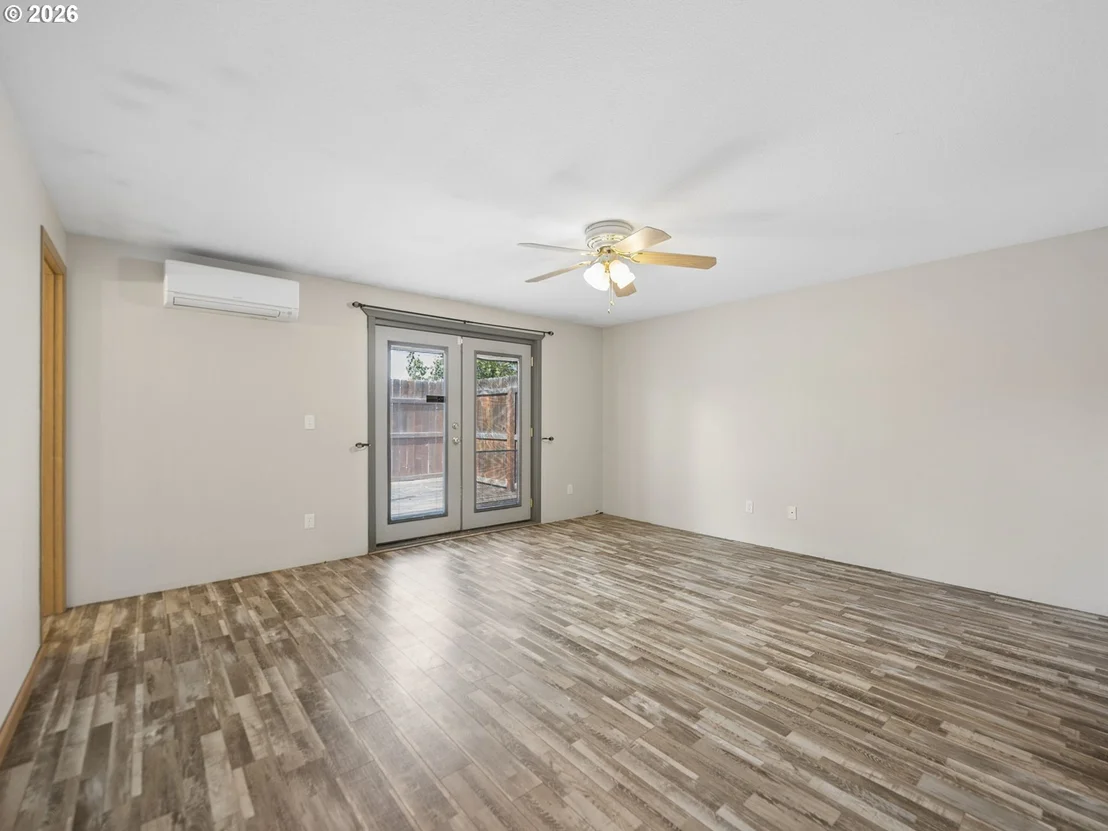 Photo of 12866 SE DAVIS LOOP