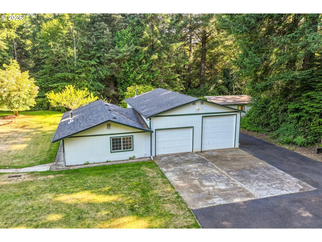 Photo of 84226 CLEAR LAKE RD