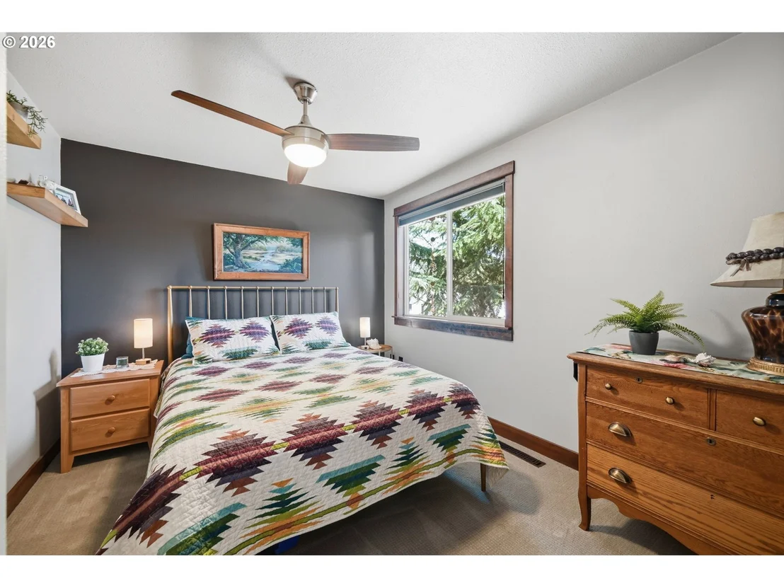 Photo of 426 CARTHAGE AVE