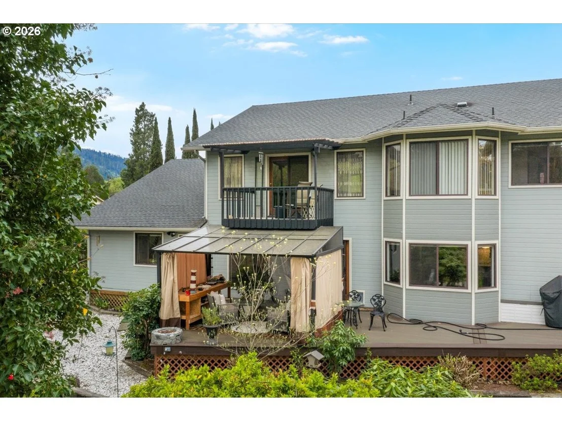 Photo of 113 WALNUT DR