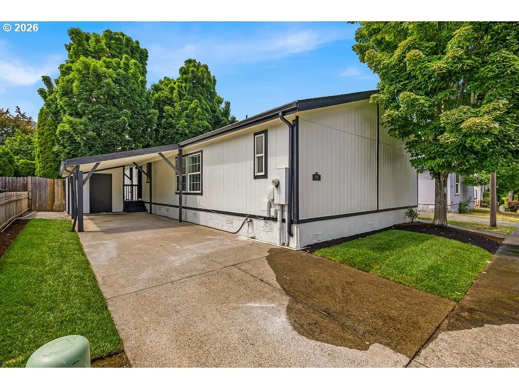 Photo of 2965 NE 206TH PL