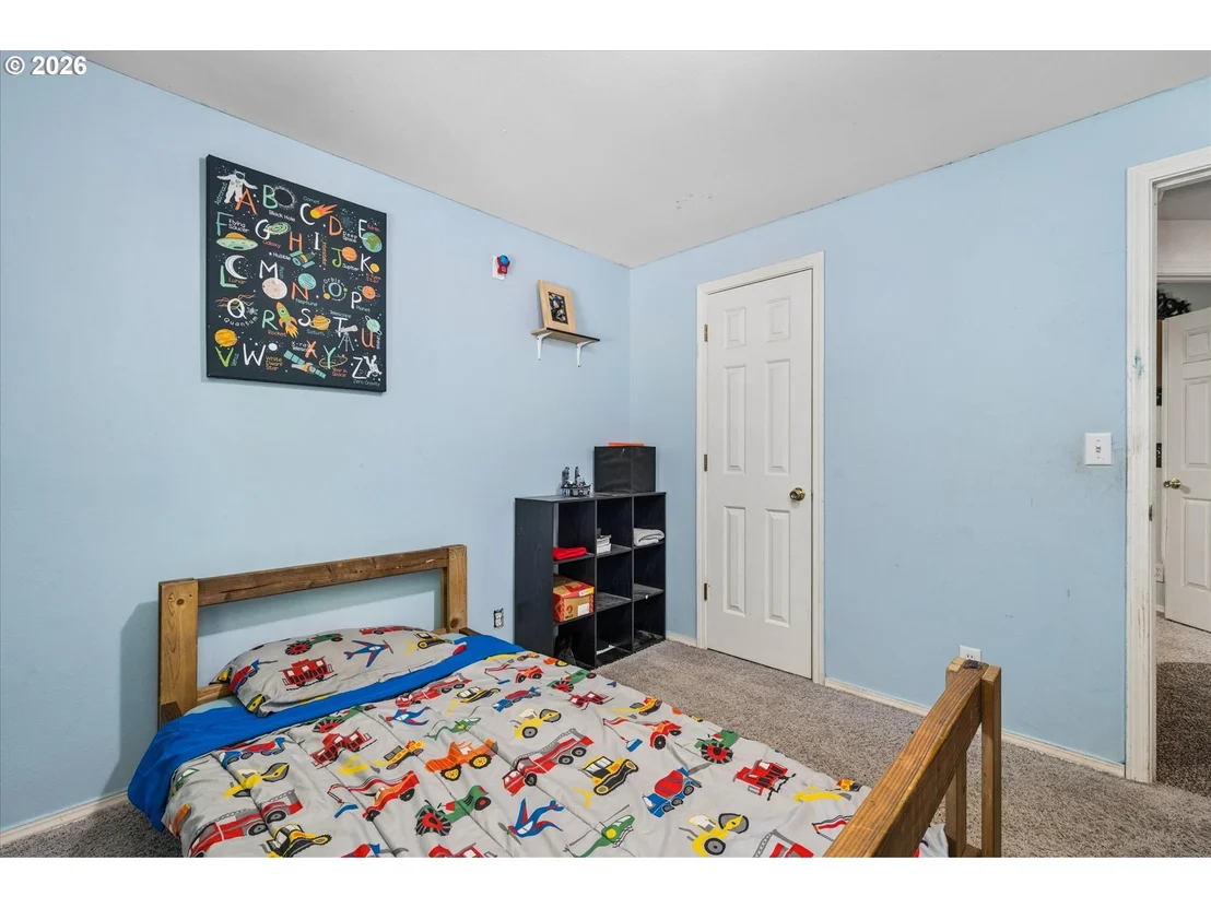 Photo of 995 KINTZLEY AVE