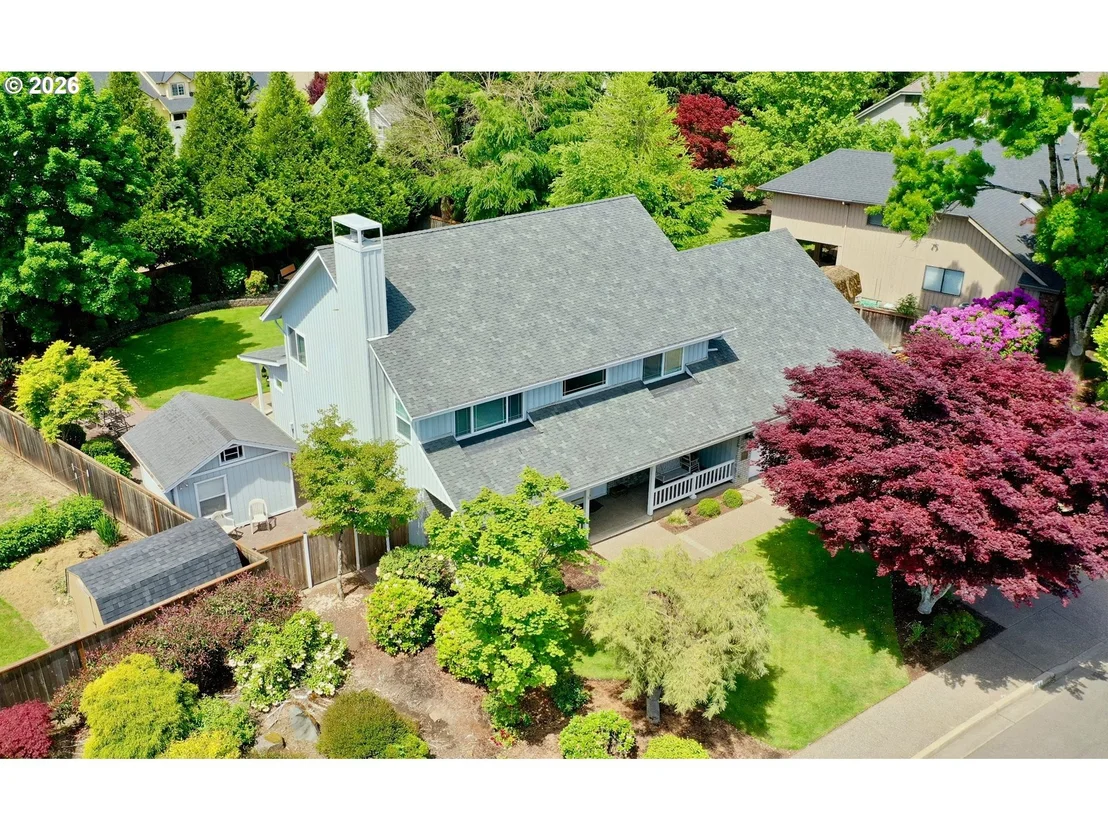 Photo of 1364 VICTORIAN WAY