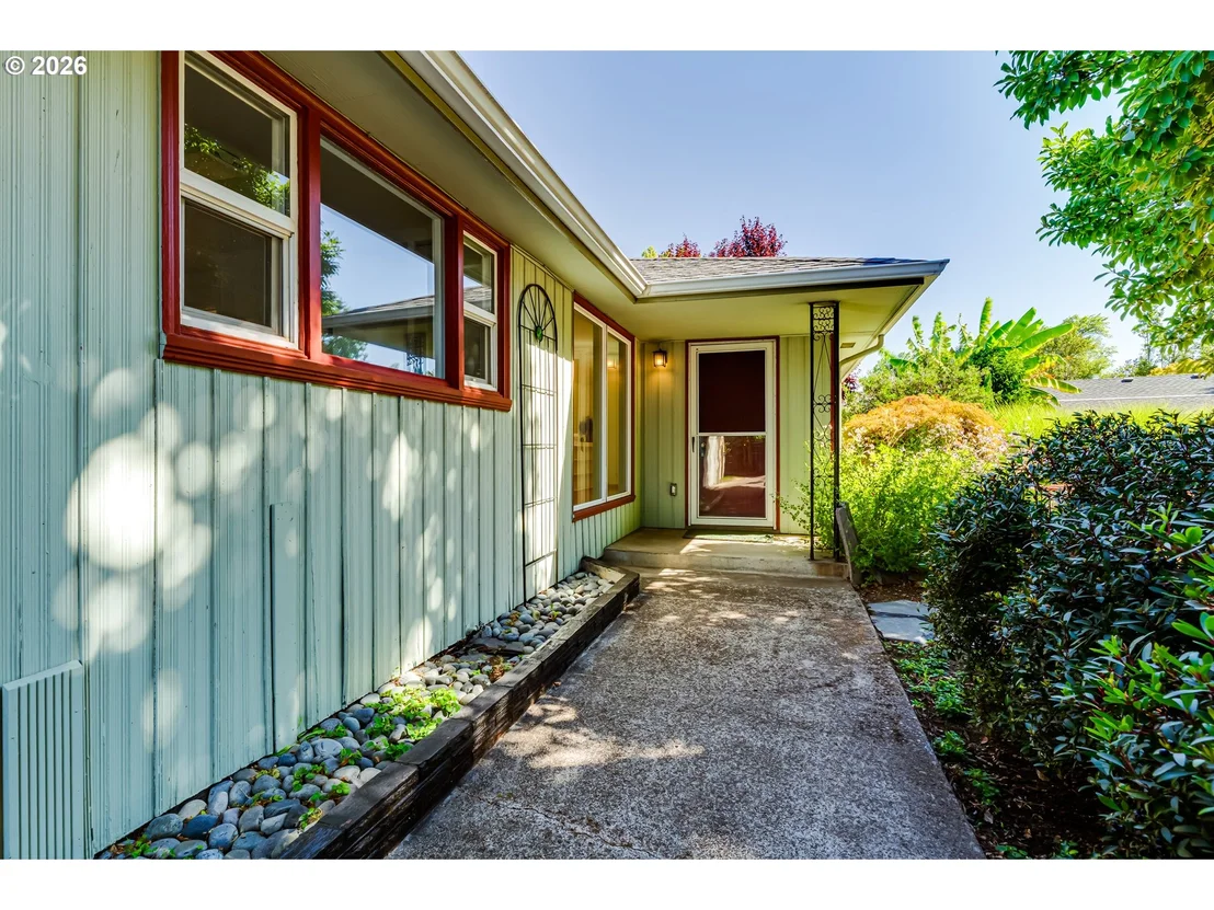 Photo of 280 REGAL CT