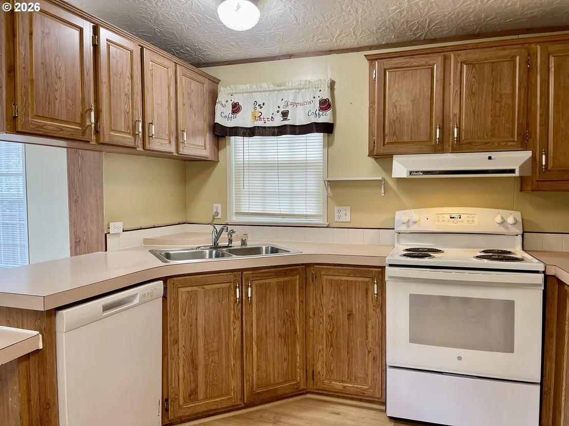 Photo of 93524 EASY LN