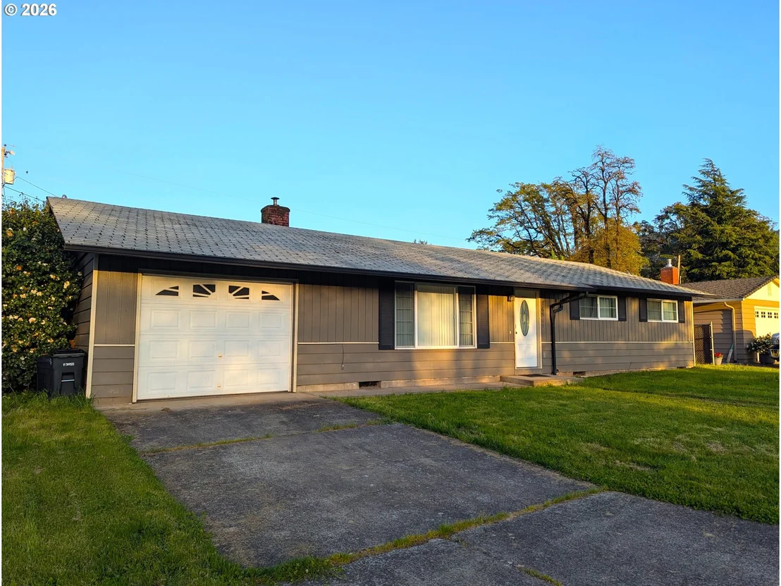 Photo of 76501 PORTAL DR