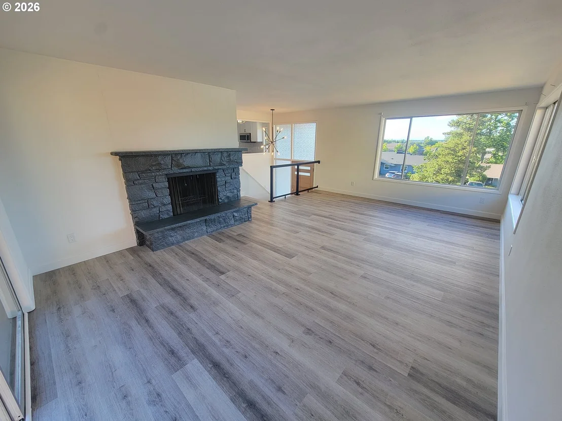 Photo of 2460 W 21ST AVE