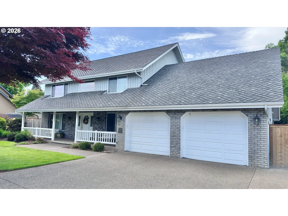 Photo of 1364 VICTORIAN WAY