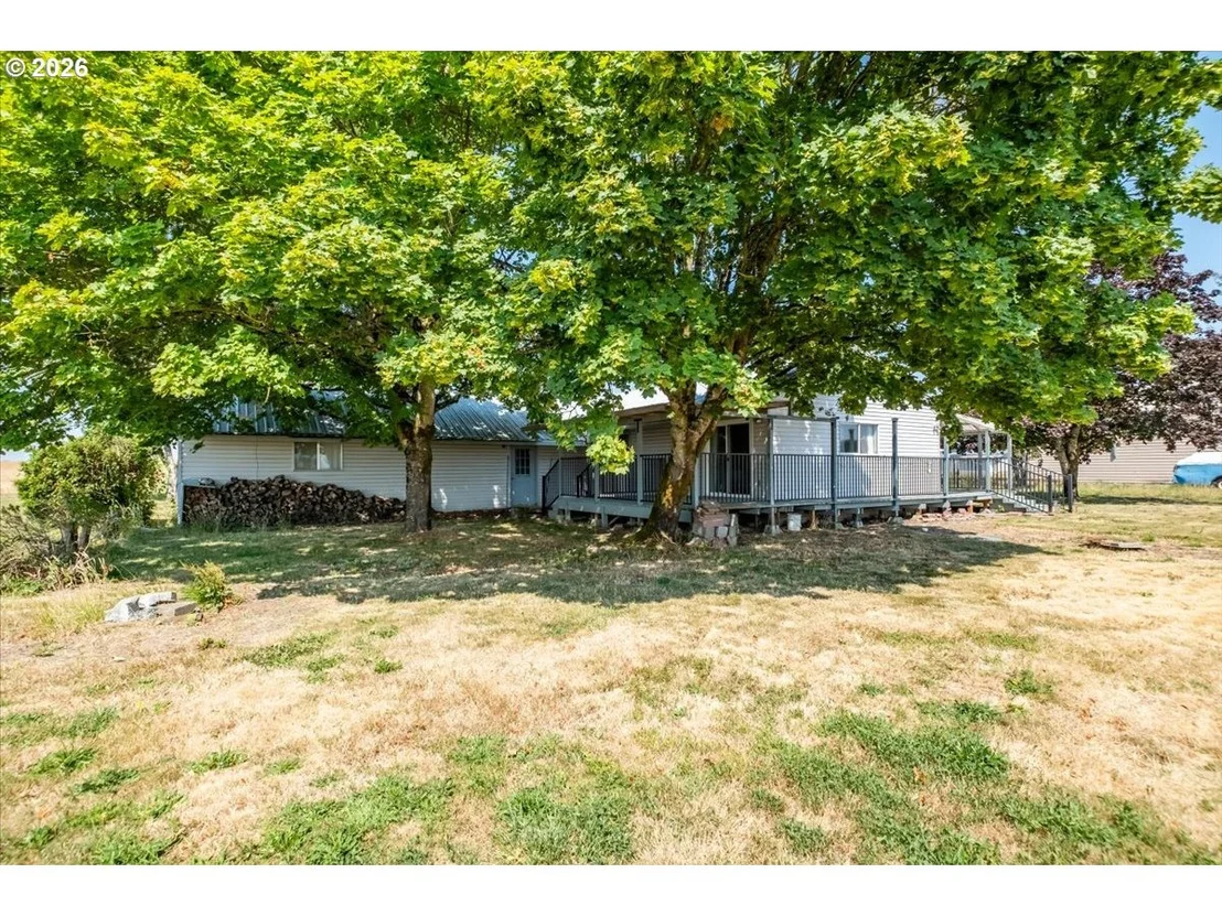 Photo of 34976 KAMPH DR