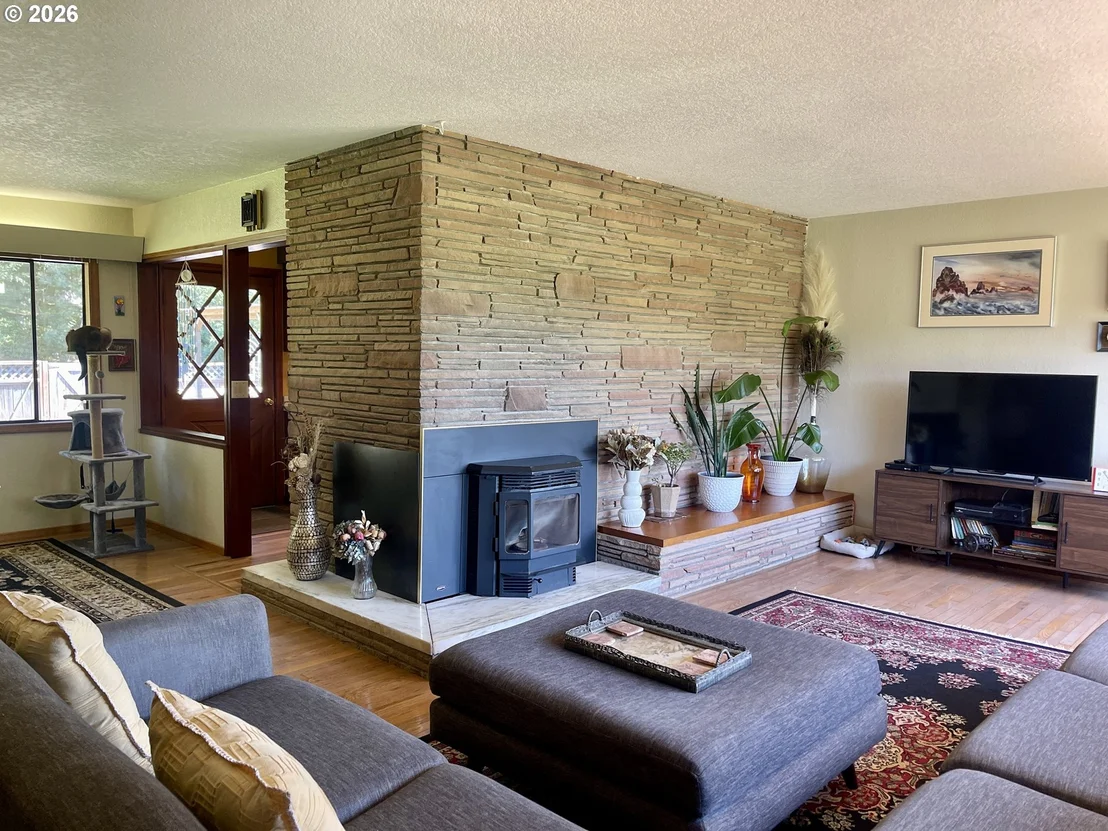 Photo of 54824 ROBINSON RD